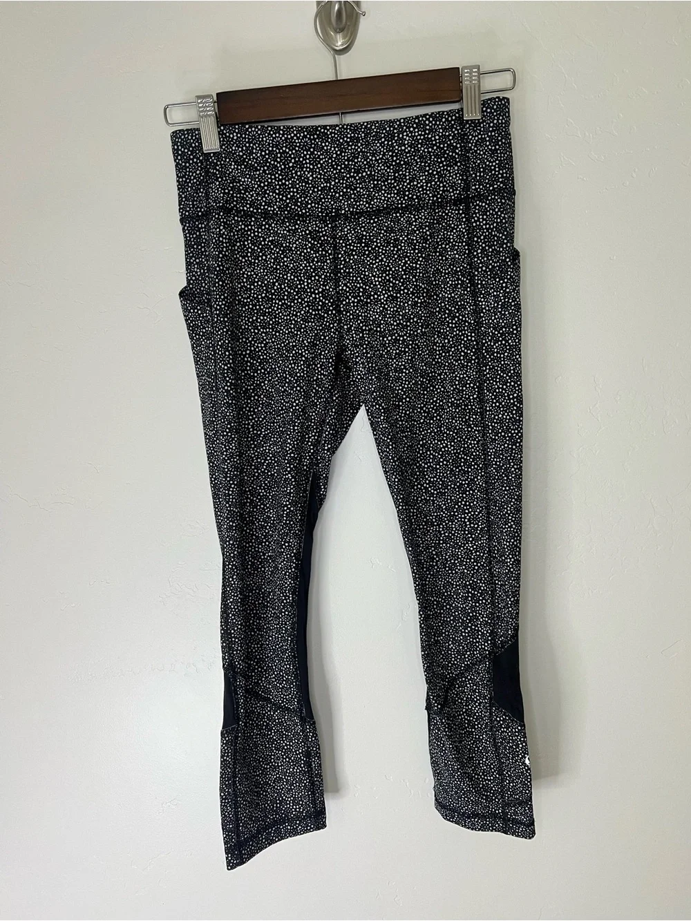 Lululemon Pace Rival Crop Leggings with Black and White Design